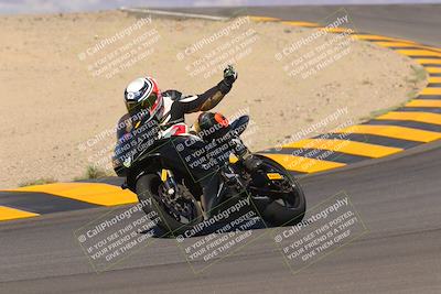 media/Oct-09-2022-SoCal Trackdays (Sun) [[95640aeeb6]]/Turns 9 and 10 (1050am)/